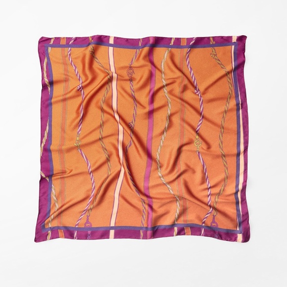 ZARA PRINTED SCARF - Picture 1 of 4